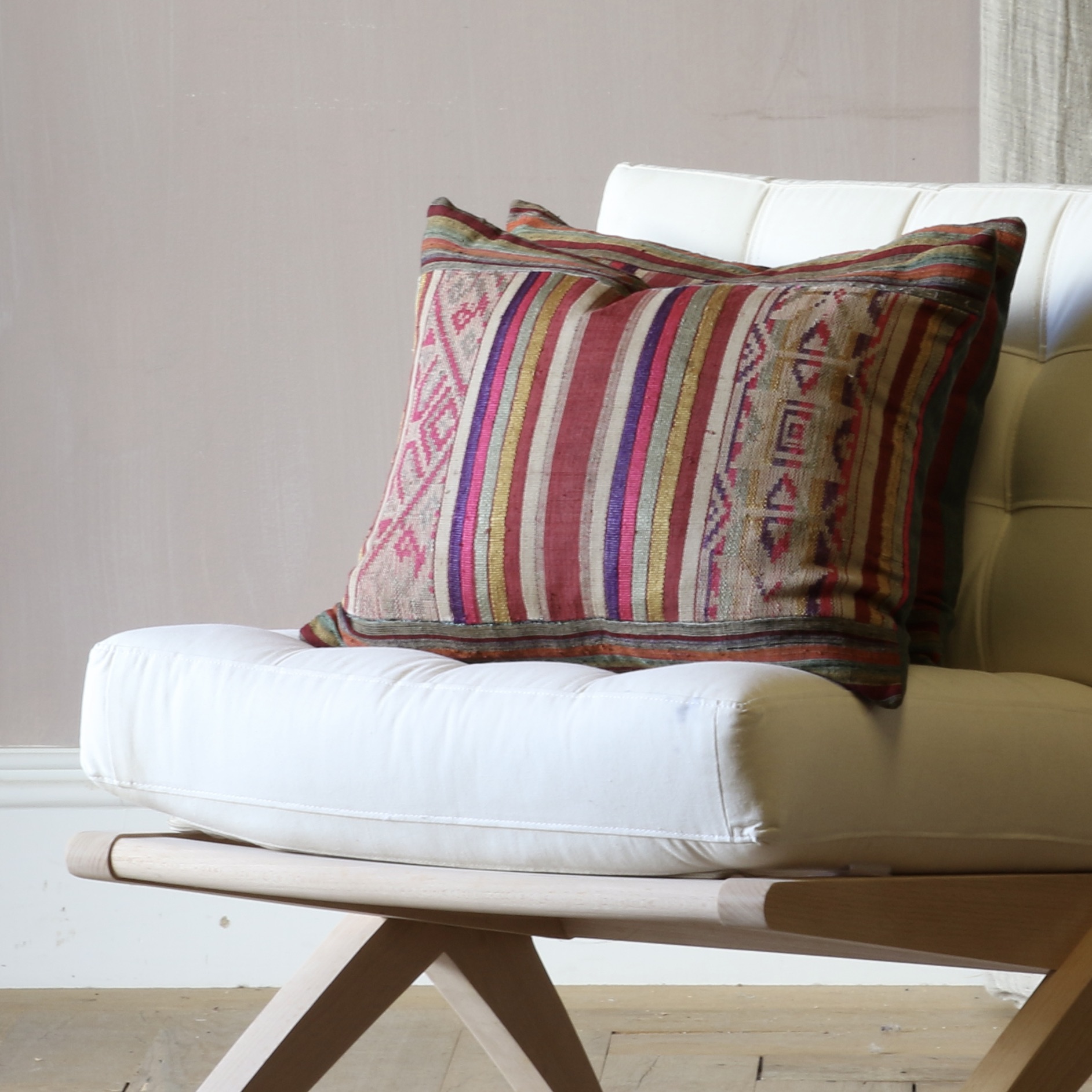 150-12 - Cushions